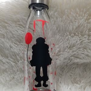 Water bottle pennywise